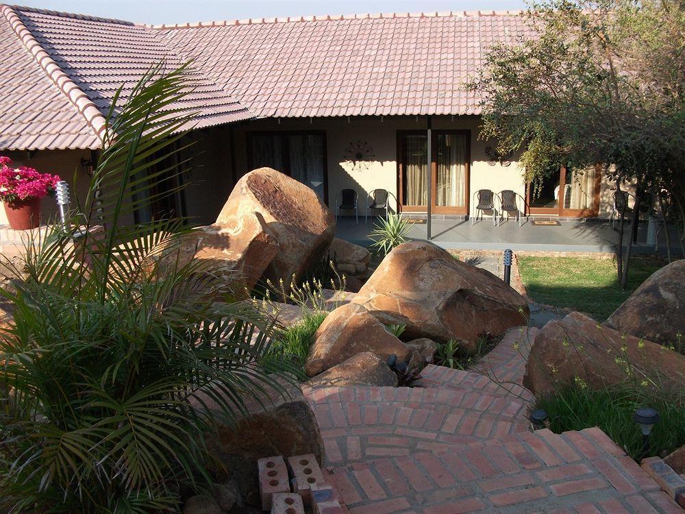 Meerkat Manor コマティプルト エクステリア 写真